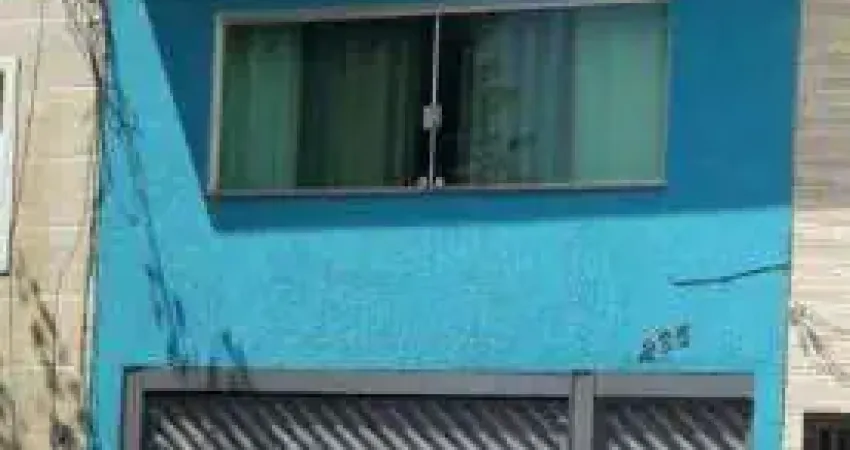 Sobrado com 180m² localizado no Barcelona em São Caetano do Sul.