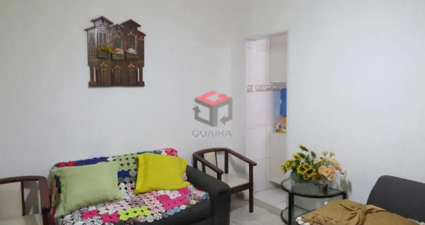 Casa com 146 m² localizado no Bairro Valparaíso em Santo André - SP.