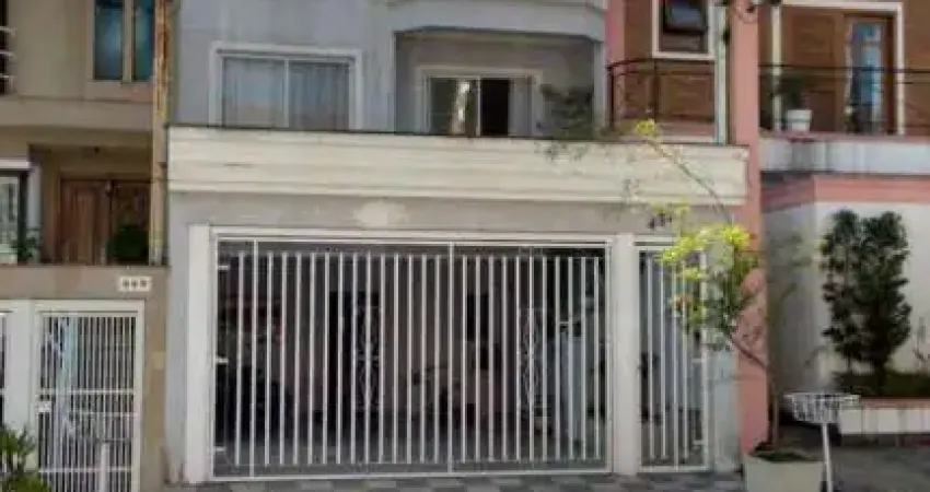 Sobrado de 259m² no Bairro Nova Petrópolis em São Bernardo do Campo- SP.
