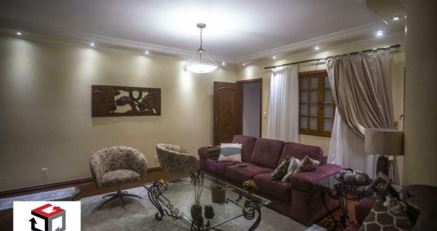 Sobrado à venda 4 quartos 1 suíte 6 vagas Nova Petrópolis - São Bernardo do Campo - SP