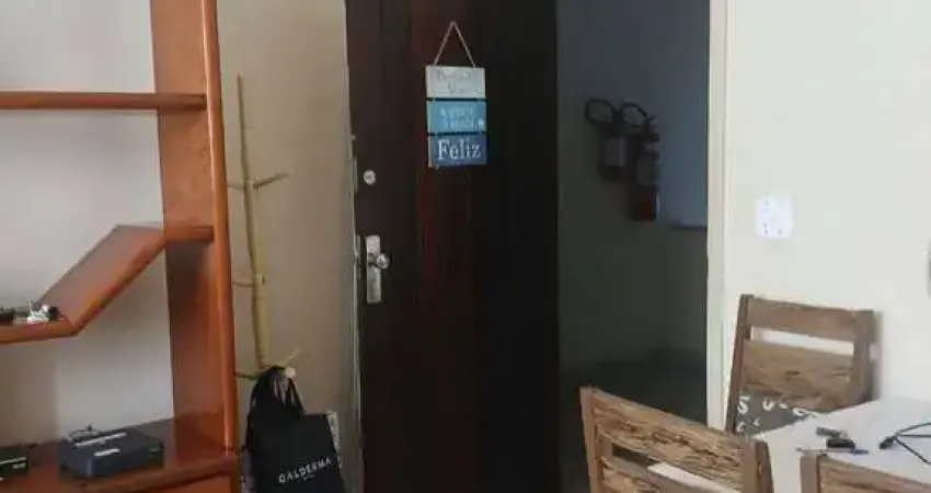 Apartamento com 2 dormitórios à venda por R$ 360.000 - Vila Matias - Santos/SP