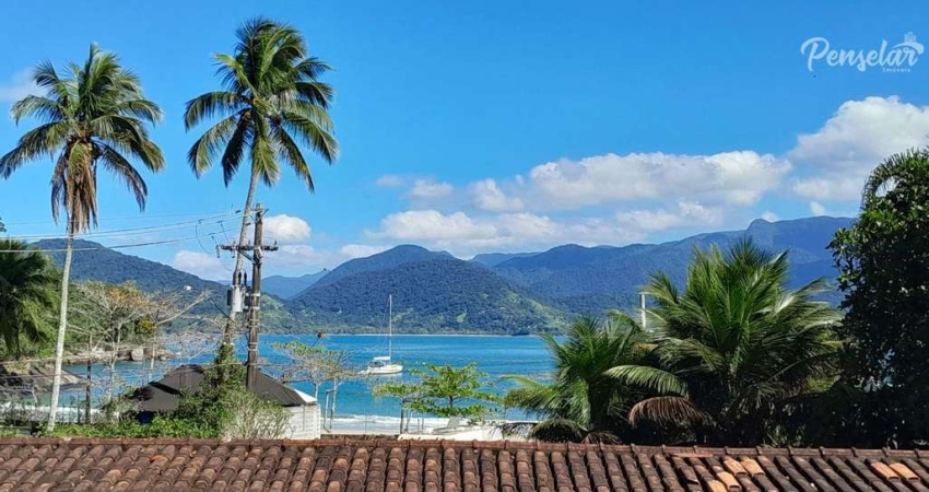Lázaro/Sununga - Apartamento com 3 dormitórios, 2 vagas. A 50 metros das Praias.
