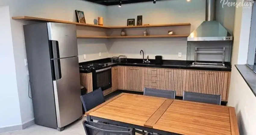 Cobertura Duplex com 2 dormitórios, suíte, varanda gourmet e 2 vagas.