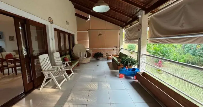 Atibaia : casa alto padrão à venda 7 suítes com 500m de área e 1200m de terreno