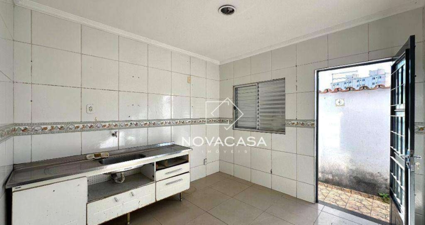 Casa com 3 dormitórios à venda, 220 m² por R$ 850.000,00 - Planalto - Belo Horizonte/MG