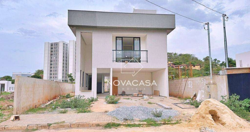 Casa com 3 dormitórios à venda, 290 m² por R$ 1.390.000,00 - Condomínio Recanto da Mata - Vespasiano/MG