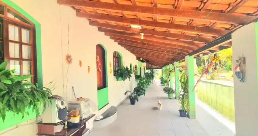 Chácara para venda em ouro fino paulista, excelente localização e topografia.