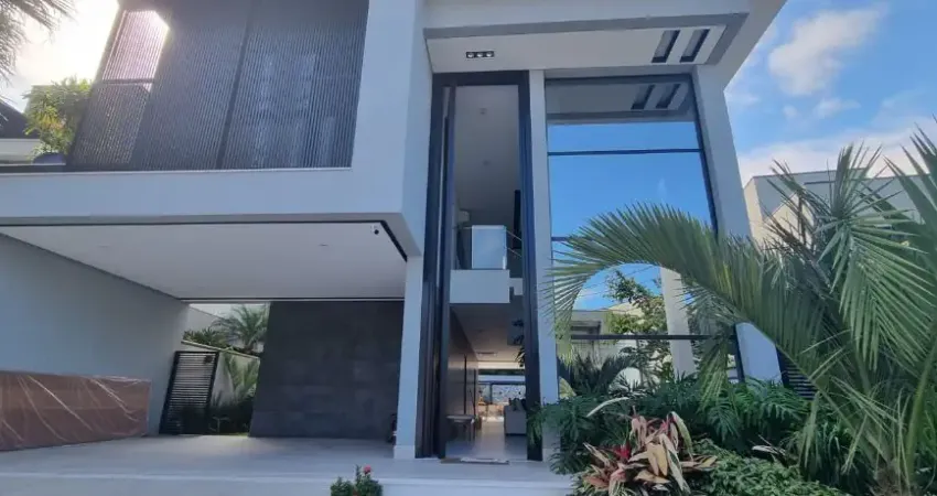 Linda casa em Riviera de São Lourenço