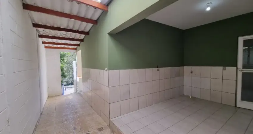 Casa a venda em suzano, em ótima locação, oportunidade para investimentio