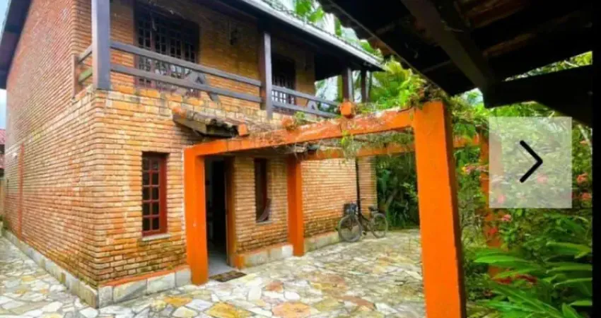Casa a venda em maresias, oportunidade para moradia ou temporada