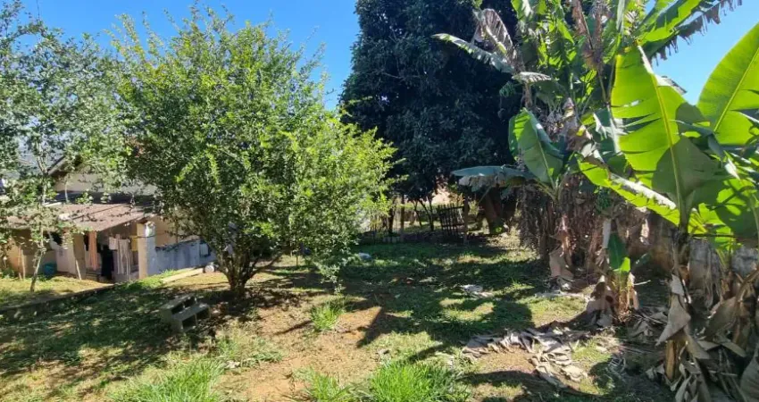 Chacara a venda no bairro de palmeiras suzano, fica há 02 minutos da rodovia índio tibiriçá