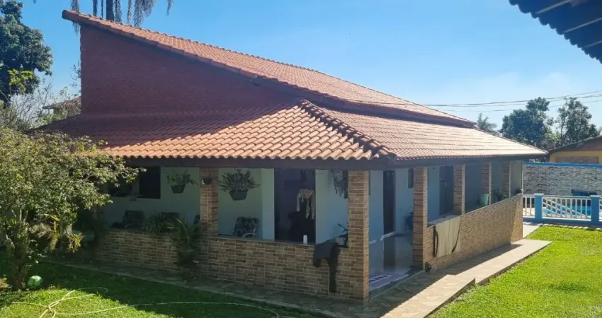 Chácara a venda em  suzano, são  02 casas no mesmo terrenos, idela para moradia ou renda