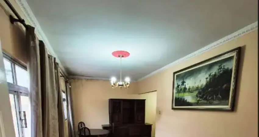 Casa a venda no centro de ouro fino paulista, ótima localização