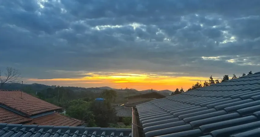 Chácara de alto padrão a venda, casa com excelente acabamento, vale a pena conferir