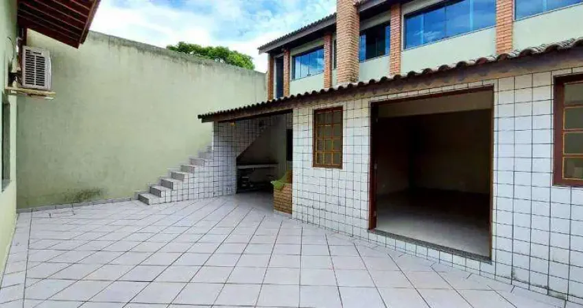 Casa com 3 quartos à venda na Rua Cafelândia, Centro de Ouro Fino Paulista, Ribeirão Pires