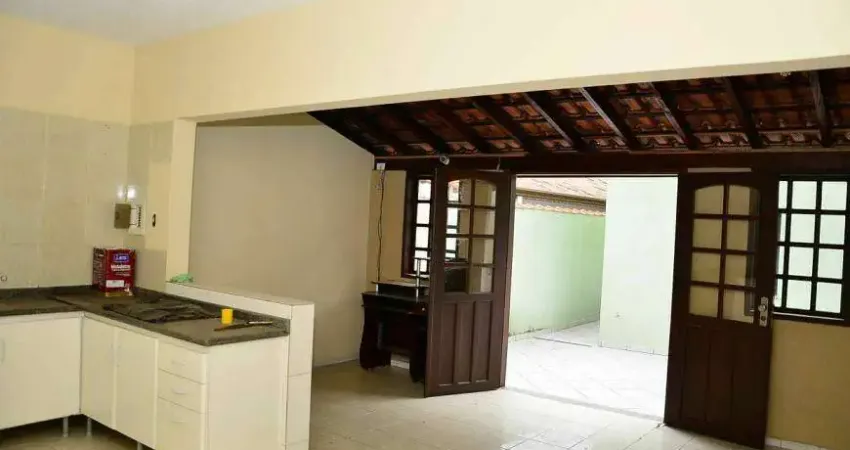 Casa com 3 quartos à venda na Rua Cafelândia, Centro de Ouro Fino Paulista, Ribeirão Pires