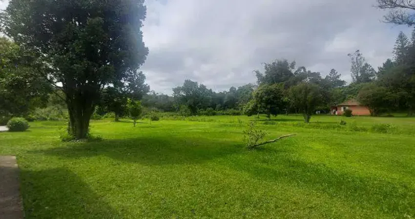 Área  a venda próximo a rodovia índio tibiriçá com exlecelente topograifa e acesso