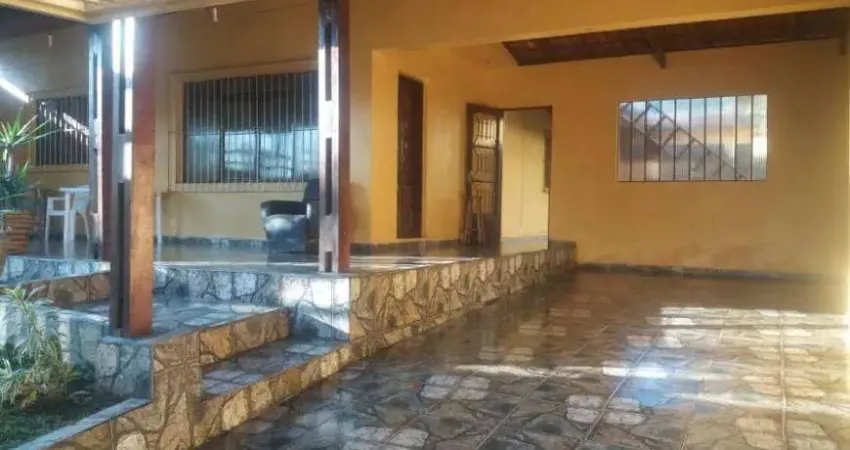 Casa com 3 quartos à venda na Estrada Keida Harada, Ipelândia, Suzano