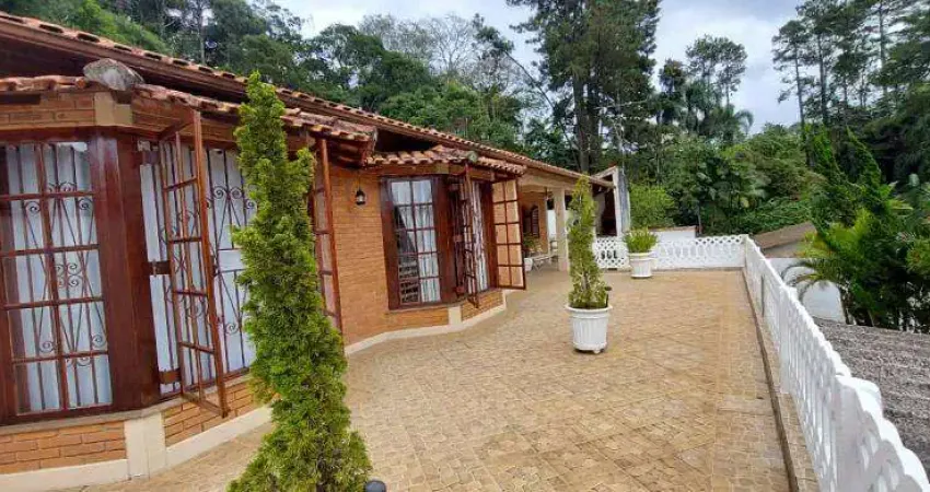 Casa a venda em ribeirão pires, fica há 5 minutos do centro da cidade