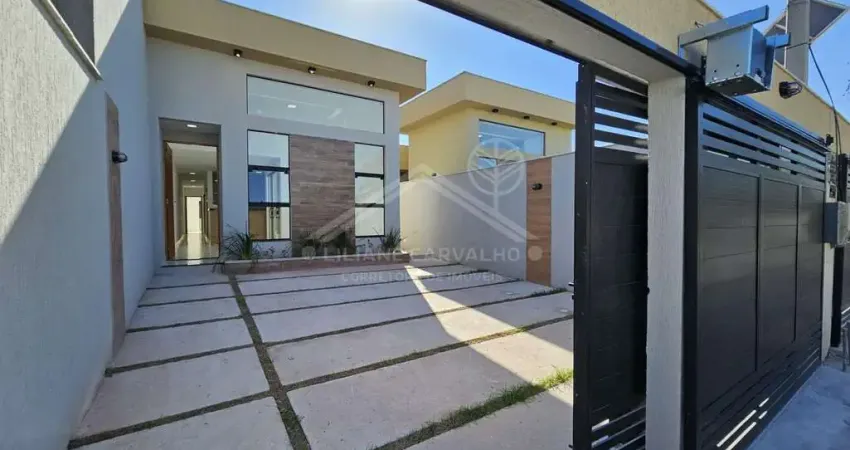 Casa para Venda em Maricá, Jardim Atlântico Central (Itaipuaçu), 3 dormitórios, 1 suíte, 2 banheiros, 2 vagas