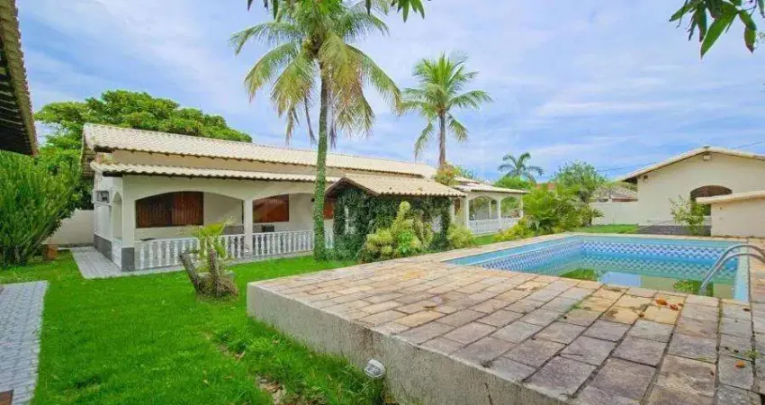 Casa para Locação em Maricá, Barra de Maricá, 3 dormitórios, 1 suíte, 3 banheiros, 4 vagas