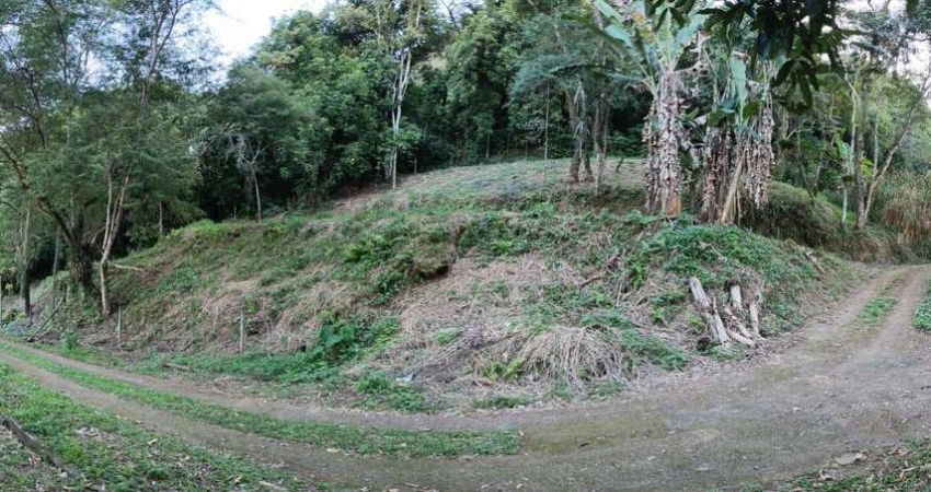 Terreno à venda na Rua Cantagalo, Cantagalo, Guapimirim