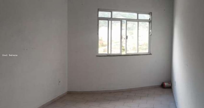 Casa para Locação em Teresópolis, Fazendinha, 2 dormitórios, 1 banheiro