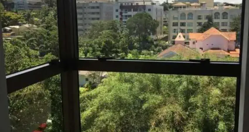 Cobertura para Venda em Teresópolis, Alto, 4 dormitórios, 3 suítes, 4 banheiros, 2 vagas