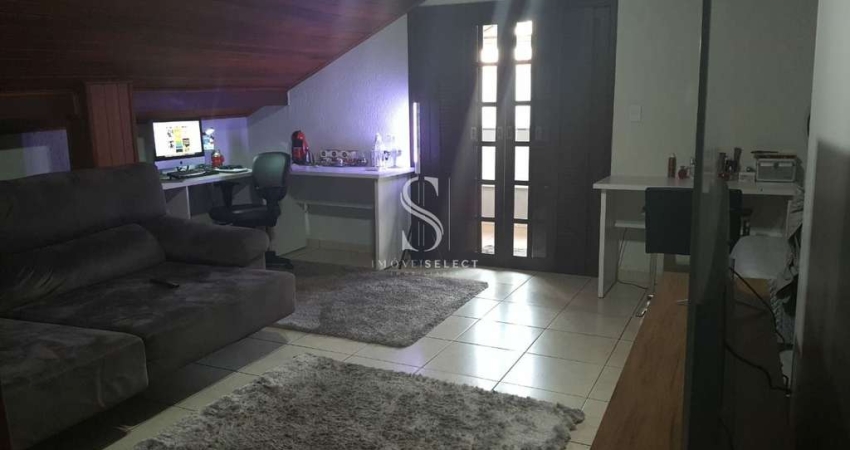CASA ASSOBRADADA DE  250m2 COM 4 QUARTOS, 1 SUITE , 2 BANHEIROS E 3 VAGAS Á VENDA NO BUTANTÃ CASA AS