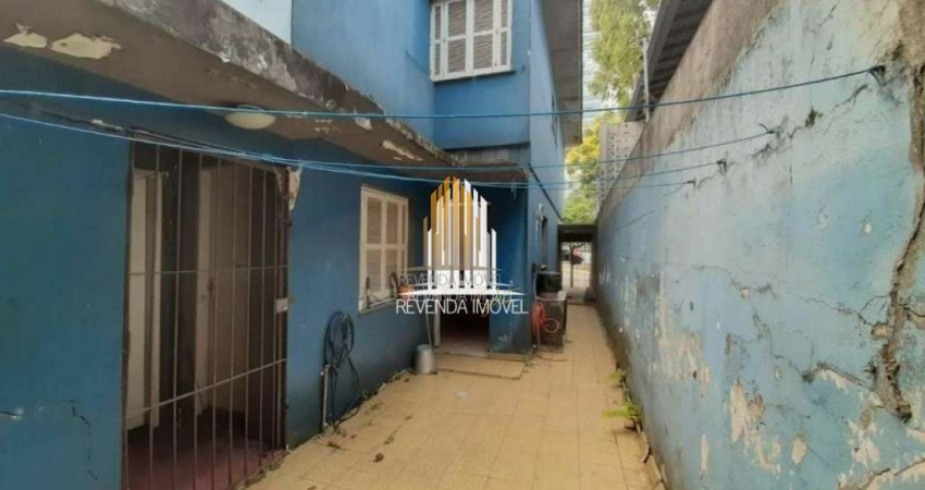 Sobrado Residencial de 133m² com 3 dormitórios, 2 banheiros, 2 vagas no Brooklin - São Paulo. Sobrad