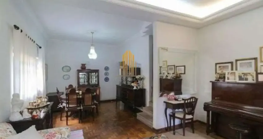 Sobrado Residencial de 220m² com 4 dormr/2 suítes, jardim, 4 vagas na Vila Mariana - São Paulo.
