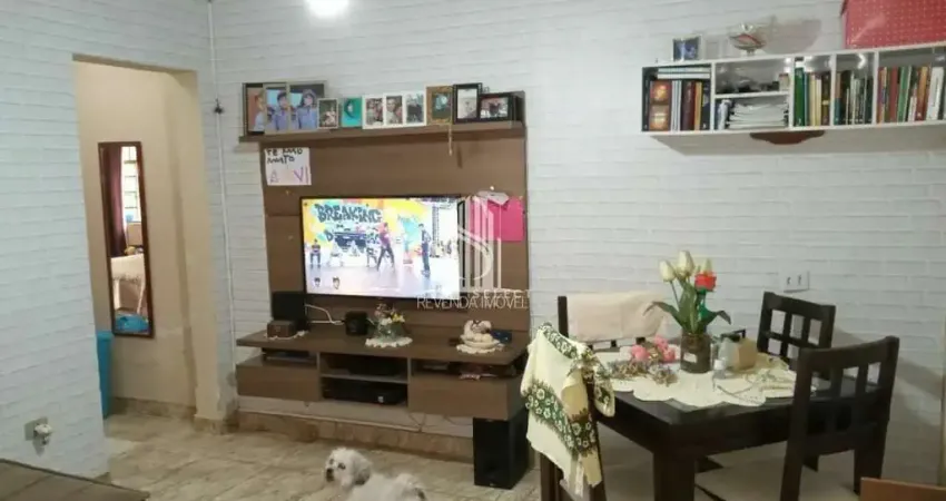CASA TÉRREA COM 125,00M² COM 2 DORMITORIOS, 1 SUÍTE, 1 SALA, 2 BANHEIROS, EM JARDIM GERMÃNIA EM SP.