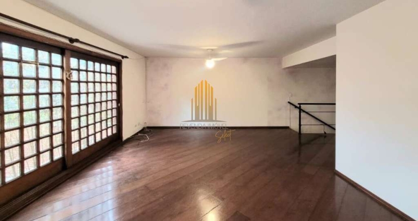 CASA ASSOBRADADA  EM PINHEIROS DE 197m² COM 4 QUARTOS , 2 SUITES , QUINTAL E 4 VAGAS Á VENDA