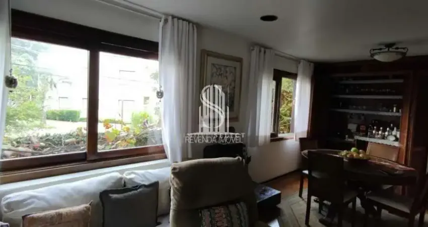 CASA TÉRREA 4 DORMITORIOS, 2 SUÍTES, 4 SALAS, 6 BANHEIROS, 3 VAGAS LOCALIZADO NO JARDIM PAULISTA