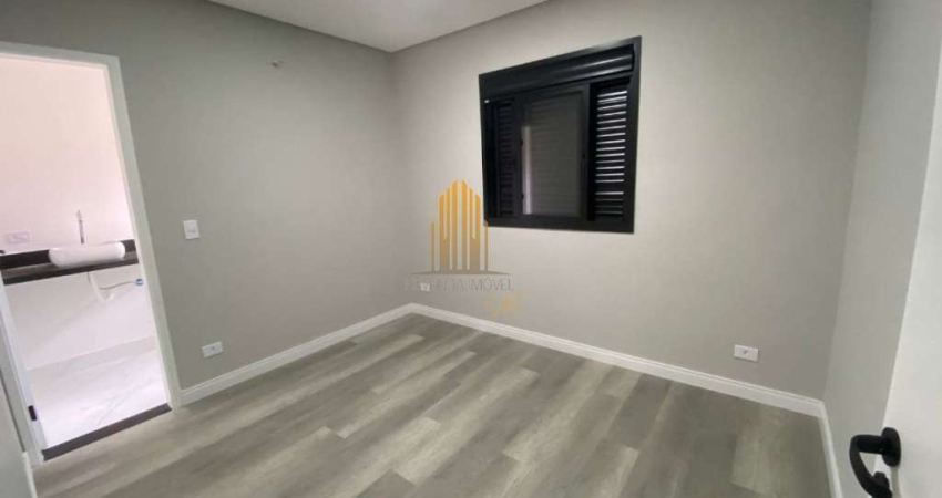 Sobrado de 130m² com 3 suítes, 2 vagas no Jardim Caravelas.