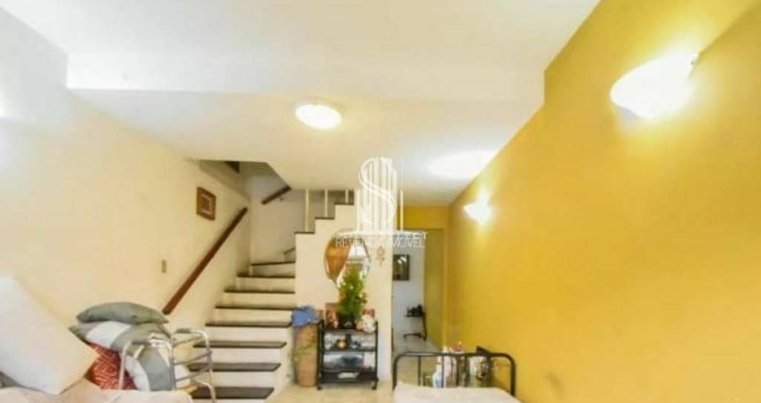 CASA COM TRÊS DORMITÓRIOS E UMA VAGA À VENDA NO ITAIM BIBI BROOKLIN - CASA DE 100M² COM TRÊS DORMITÓ