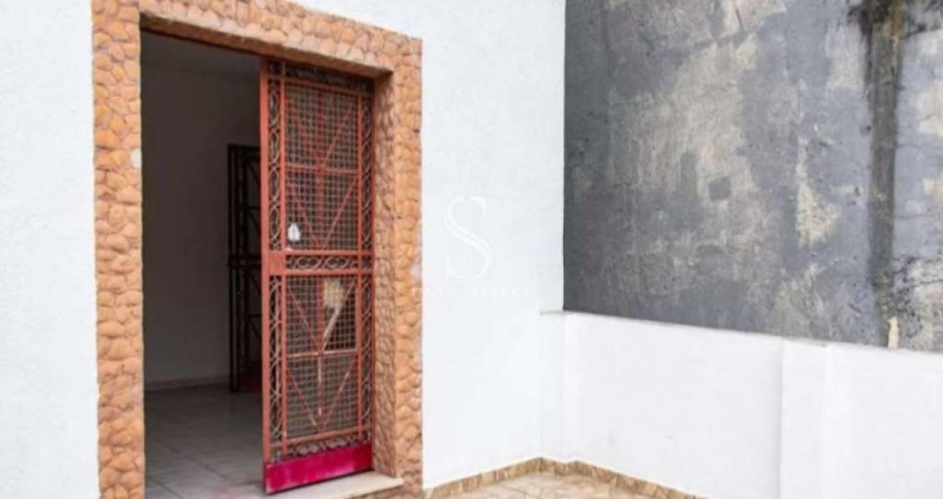VILA MONUMENTO, CASA RESIDENCIAL DE 141M² COM 3 DORMITORIOS, 2 BANHEIROS E 4 VAGAS DE GARAGEM