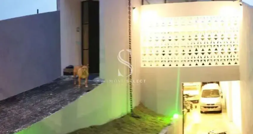LAPA - CASA ASSOBRADADA DE 480M² COM 5 DORMITÓRIOS E 5 BANHEIROS.