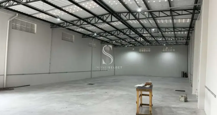 Mooca - São Paulo, Galpão de 400m² - com 1 banheiro e 20 vagas.