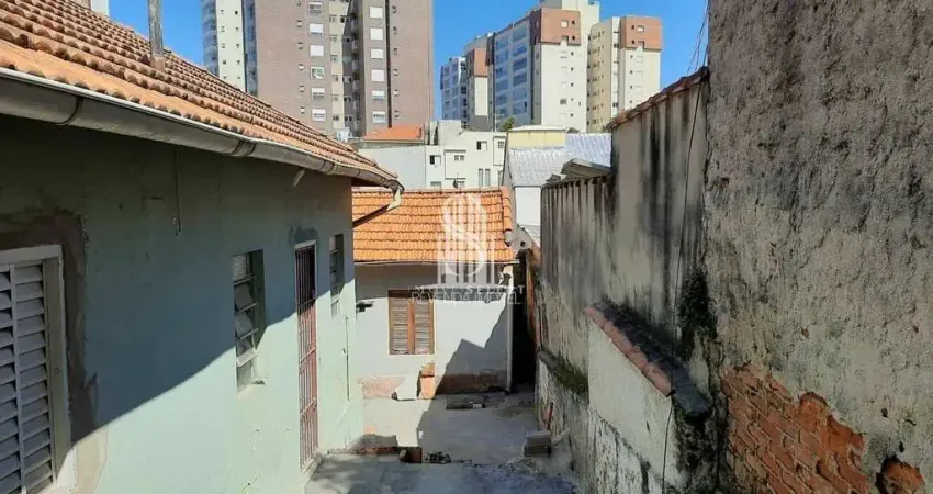 TERRENO COM DUAS PEQUENAS CASAS À VENDA NO ALTO DA LAPA  TERRENO LOCALIZADO NO ALTO DA LAPA DE 172M²