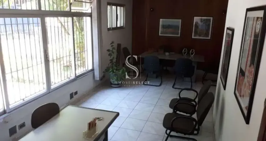 Planalto Paulista - Casa Comercial de 275m² com 4 salas, 2 banheiros, 4 vagas