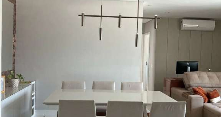 Condomínio Praças da Lapa, Apartamento de 87m² com 2 dormitórios, 1 suíte, 2 vagas.