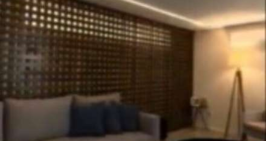 Pinheiros, Sobrado Residencial de 200m² com 4 dormitórios, 2 suítes, 3 vagas.