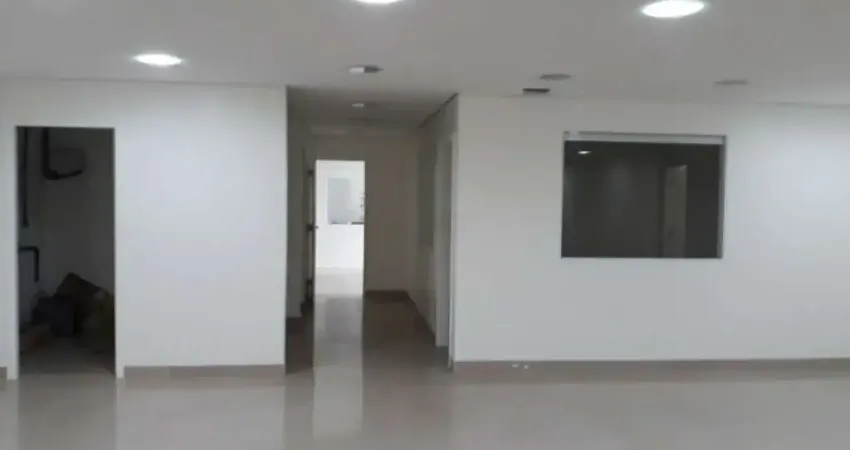 Barracão / Galpão / Depósito à venda no Cambuci, São Paulo 