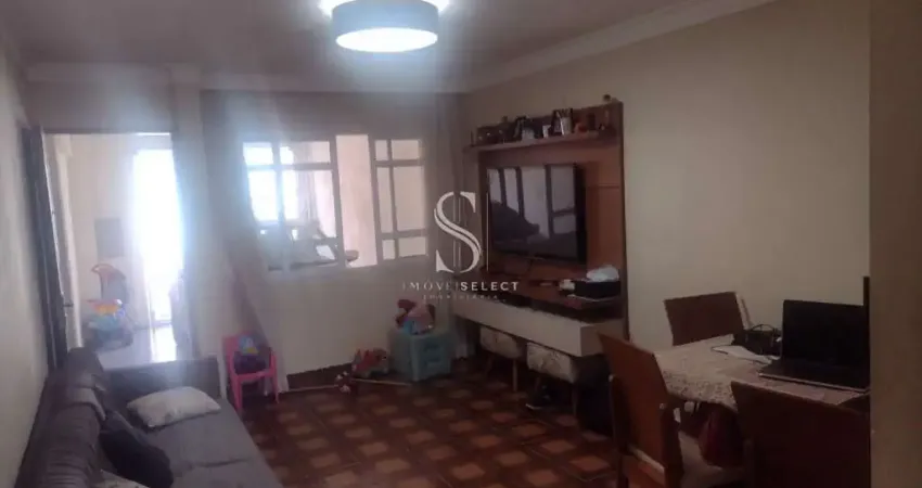 CASA ASSOBRADA DE 150m2 COM 3 DORMITÓTIOS, 1 VAGA Á VENDA EM INTERLAGOS CASA ASSOBRADA EM INTERLAGOS