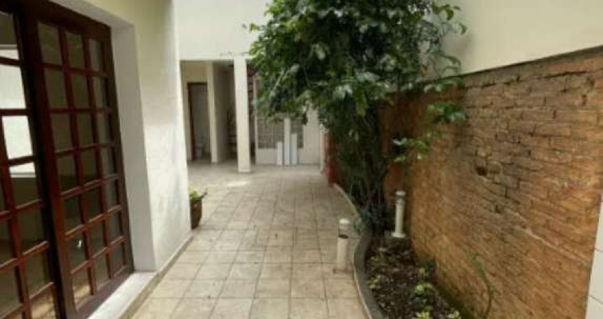 Perdizes, Sobrado Residencial de 210m² com 3 dormitórios, 1 suíte, 2 vagas.