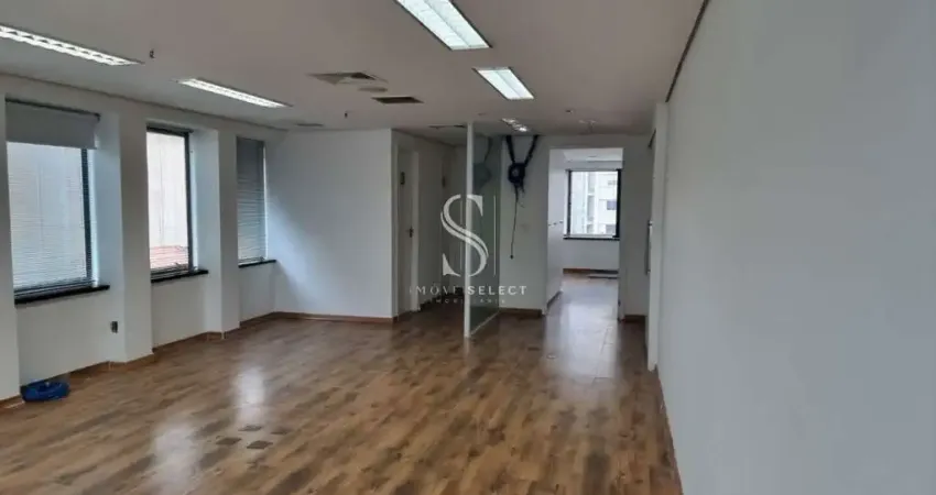 Condomínio Edifício Oxford no Itaim Bibi, Sala Comercial à venda de 100m² com 3 banheiros, 3 vagas.