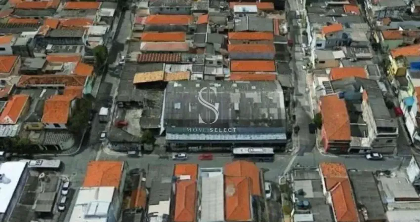 Parque Edu Chaves, Terreno Comercial de 1173m² com construção.