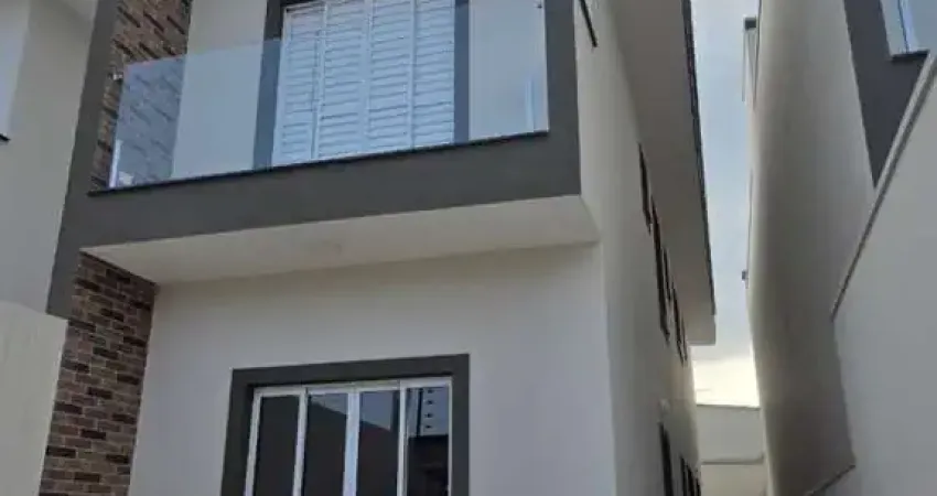 Casa / Sobrado para Venda em Arujá, Arujá Center Ville, 3 suítes, 4 banheiros, 2 vagas