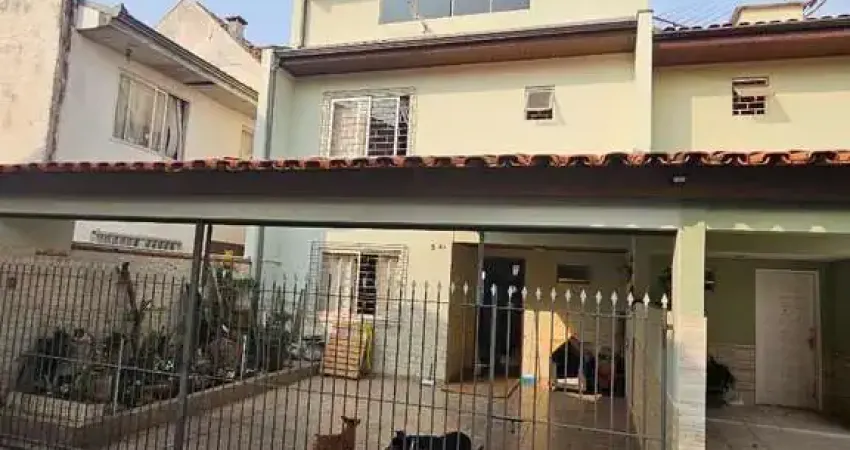 Casa com 3 quartos à venda no Bairro Alto, Curitiba 